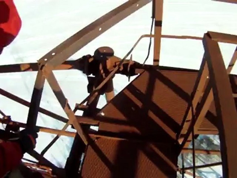 Fatal BASE jump from high-voltage power line