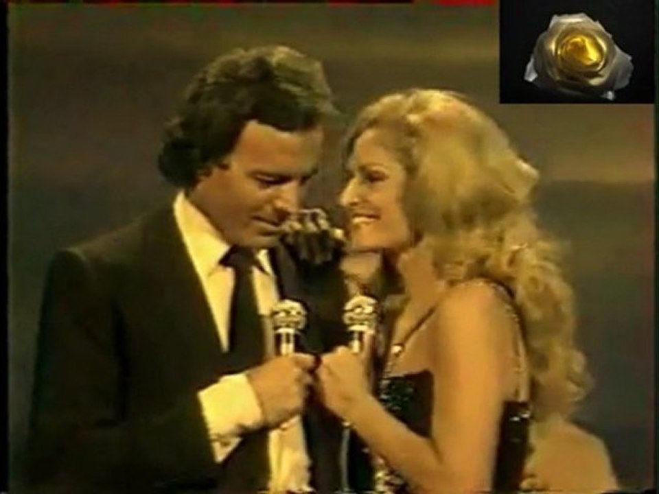 - NOSTALGIE Medley by Julio Iglesias -