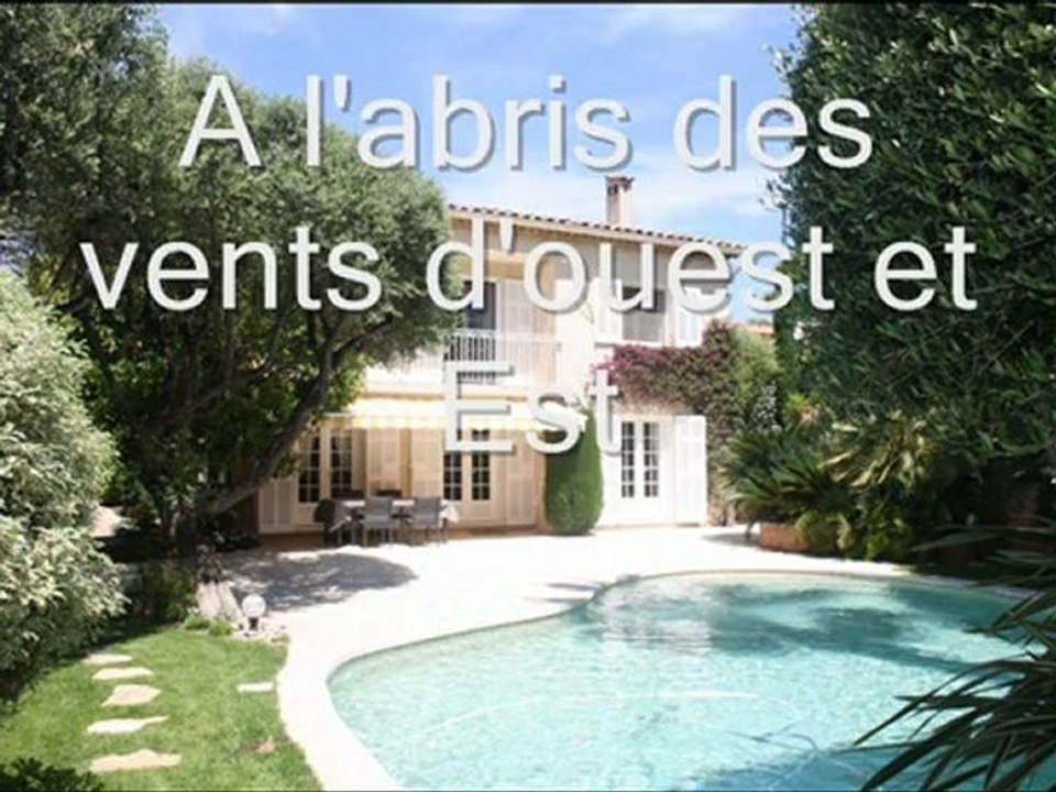 villa pied dans l'eau à Carqueiranne