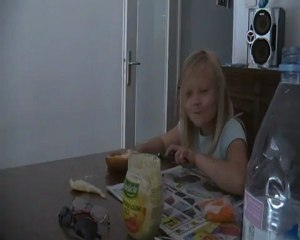 louka qui mange du jambon lol