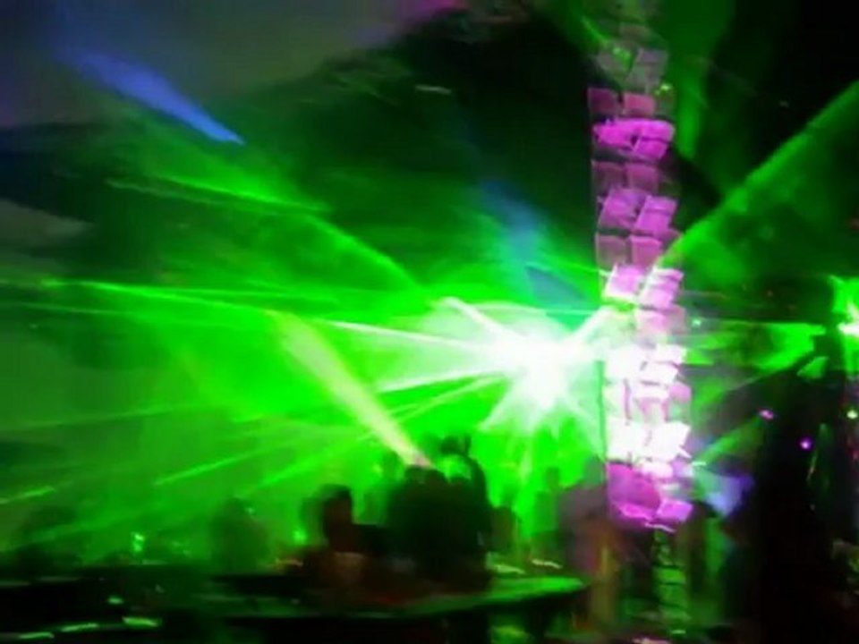 VIP Party Nürnberg 15.08.2009 mit Frank Farian Tara Reid American Pie