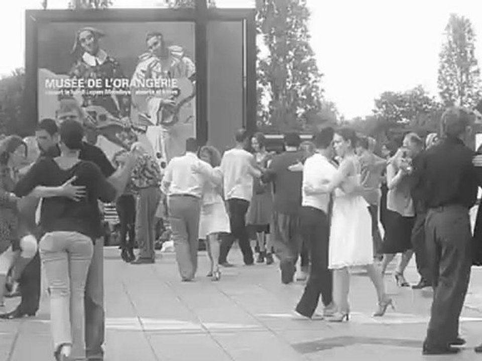 PARIS TANGO...