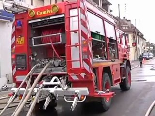 Incendie dans un garage Peugeot à Bar-sur-Seine
