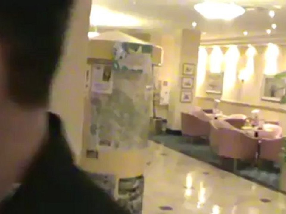 Hotel Ramada Friedrichroda Wellness  Halle Hotel Rezeption Kurpark www.Fella.de