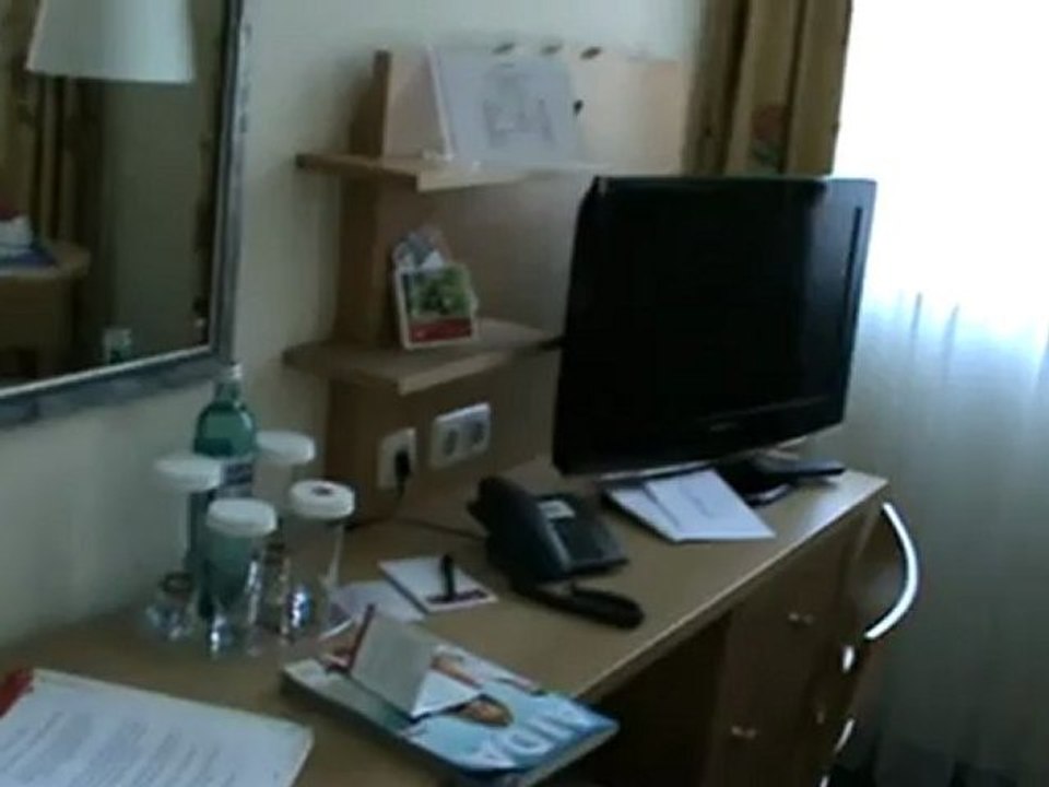 Hotel Ramada Friedrichroda Wellness Zimmer Hotel Bilder Fotos Kurpark www.Fella.de