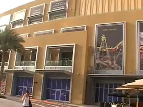 Dubai Mall Souk Al Bahar Burj Khalifa DubaiBurj Khalifa Duba VIP-Reisen.de