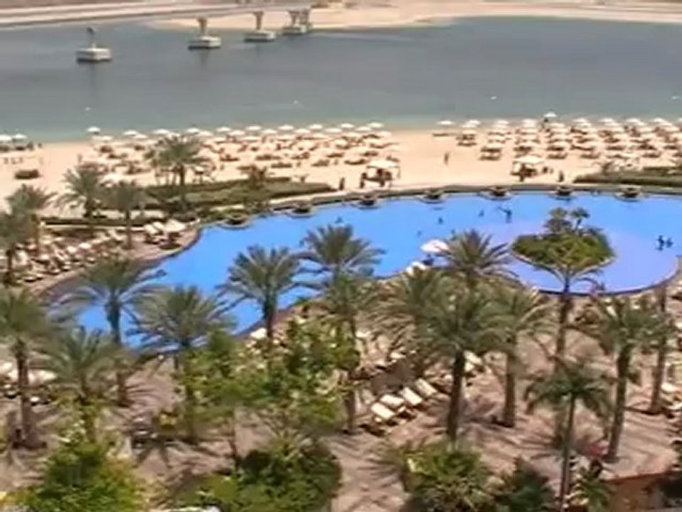Dubai Atlantis Hotel The Palm auf der Pallme Zimmer Suite Balkon Schwimmbad Meerblick Luxushotel
