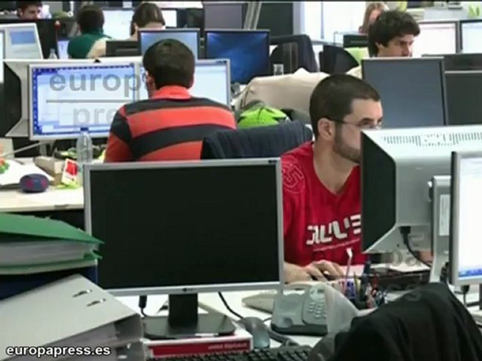 98.853 parados menos en junio