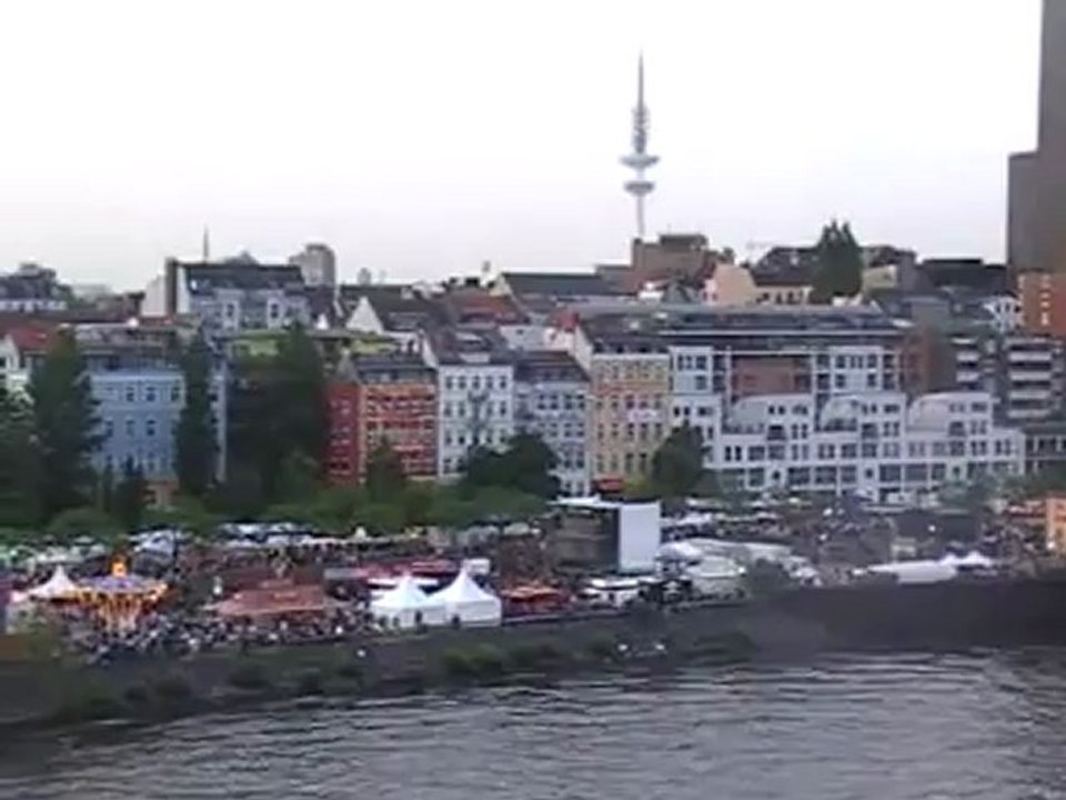 TUI Cruises Mein Schiff 2 Hamburg Hafen Hafengeburtstag