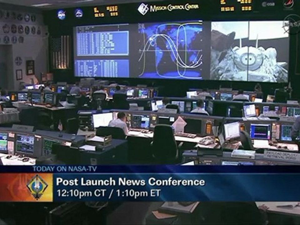 [STS-135] Payload Bay Doors Opening
