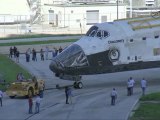 Shuttle Discovery Rolls from OPF to VAB