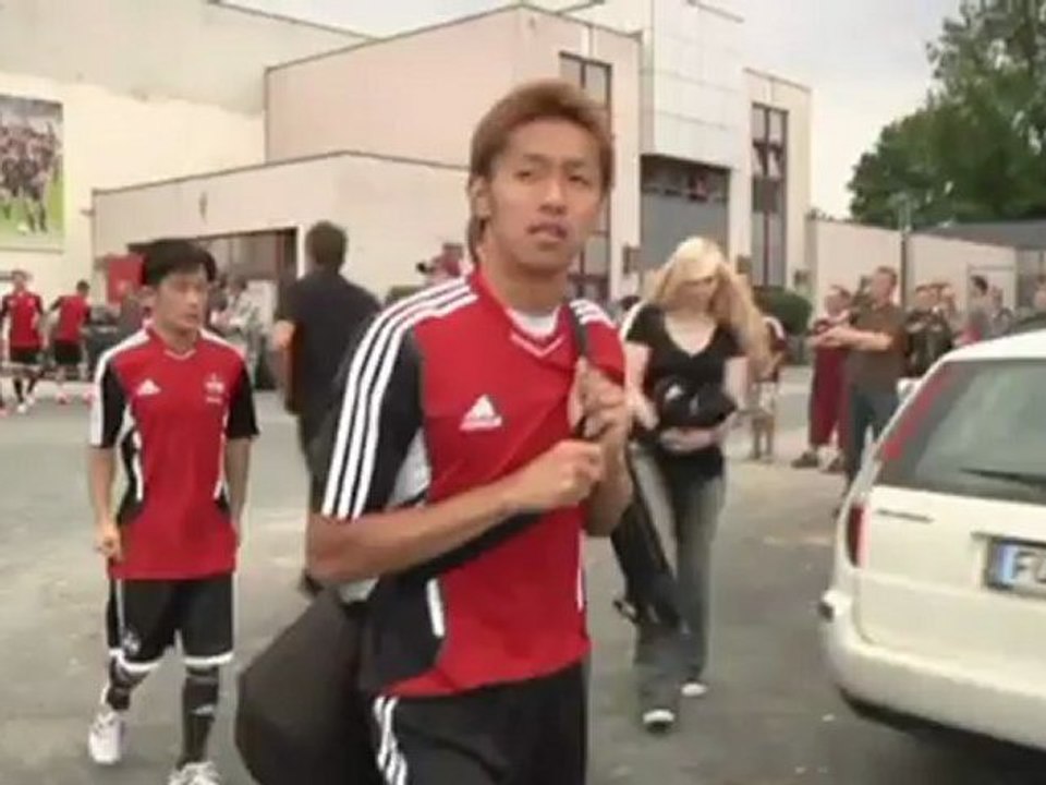 Kagawa lotste Kiyotake nach Nürnberg