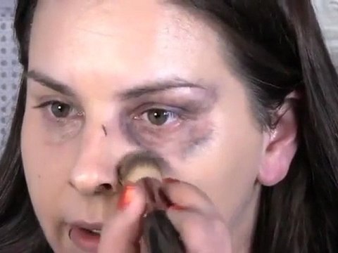 Tutoriel Makeup : femme battue, comment se maquiller ?