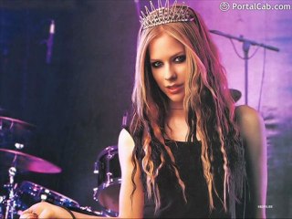 Avril Lavigne - Keep Holding On