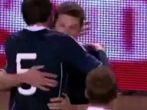 Jamie Mackie sings, rates Adel Taarabt and looks forward to the Premier League