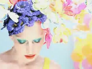 Emre  ALTUĞ  "Resimdeki Gözyaşları"