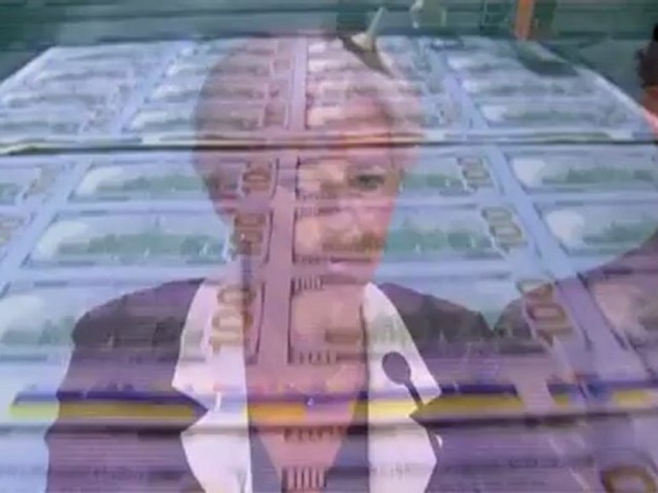 IMF's Lagarde calls on U.S. to keep up efforts to boost growth.