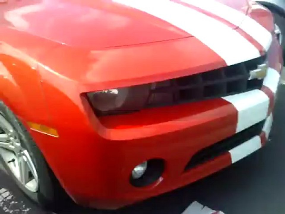 camaro blanc orange