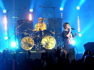 The Stone Roses - This Is The One (Live HD 2012)