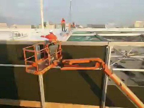 Le plus grand McDonald’s du monde en time-lapse