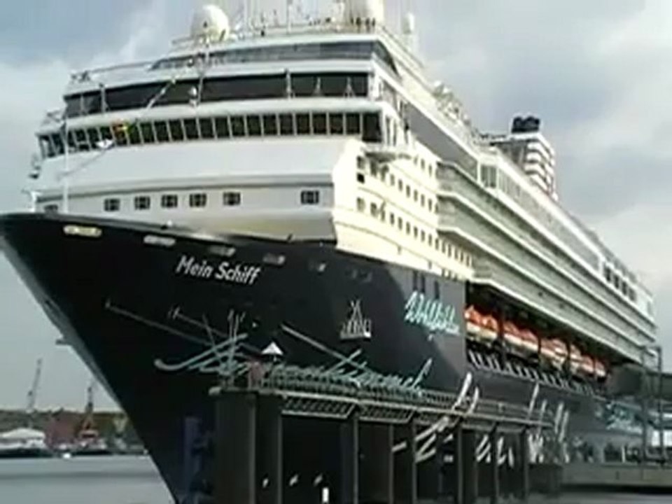 TUI Cruises Mein Schiff Kiel Hafen Video von Hubert Fella Kreuzfahrten