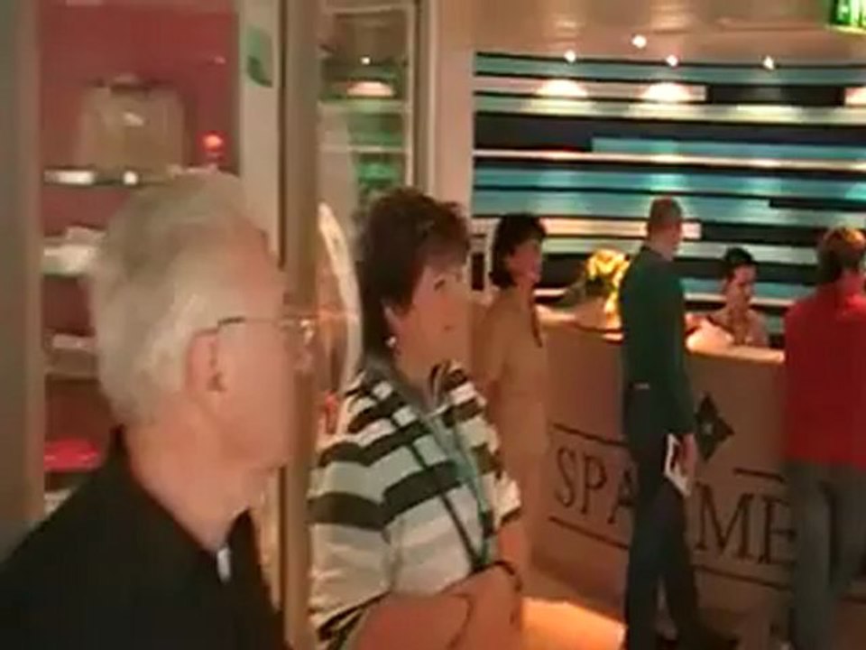 TUI Mein Schif Wellnesbereich TUI Cruises Kiel Hafen Hubert Fella Ostsee Kreuzfahrten