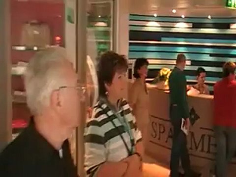 TUI Mein Schif Wellnesbereich TUI Cruises Kiel Hafen Hubert Fella Ostsee Kreuzfahrten