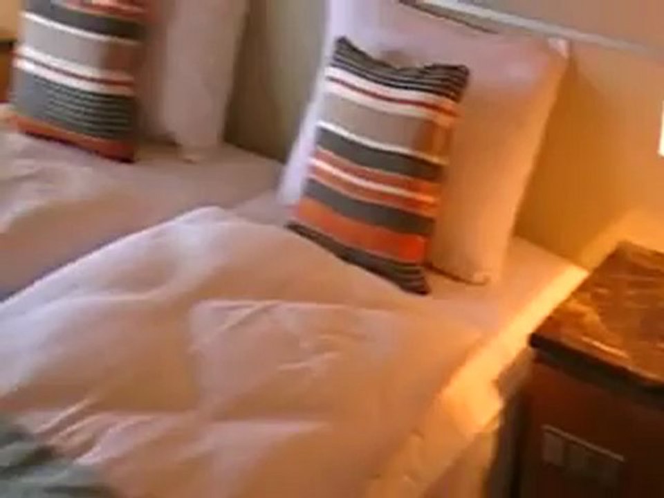 MOV03F