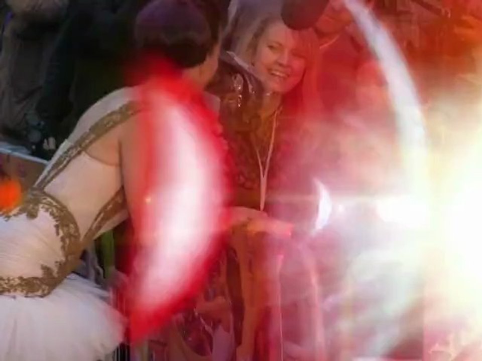 Katy Perry Gets Kissed At European 'Part of Me' Premiere