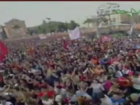 Nik The Greek - Bella Ciao in Piazza