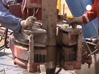 Kar satışları petrol fiyatını düşürdü