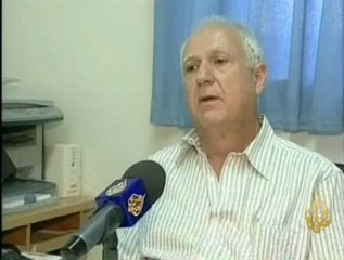 رجال أعمال يشكون من تناقص مياه البحر الميت