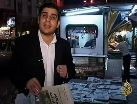 جولة الحريري في معرض للأسلحة الإيرانية