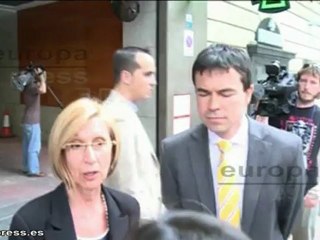 El juez imputa 4 delitos a 33 exconsejeros de Bankia