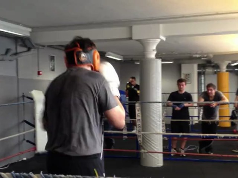 Battling club Paris - Malik vs Paul - Rencontre du 01/07/2012 - Round 2