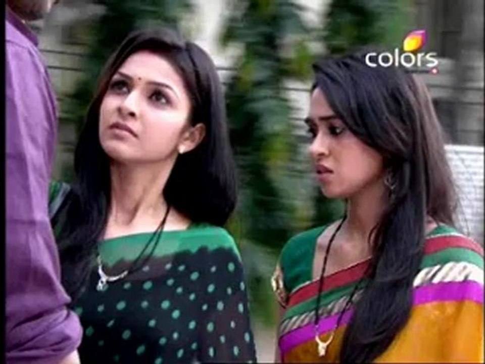 Parichey 4th July Eng Subs DesiRippers