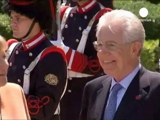 Angela Merkel et Mario Monti enterrent la hâche de guerre