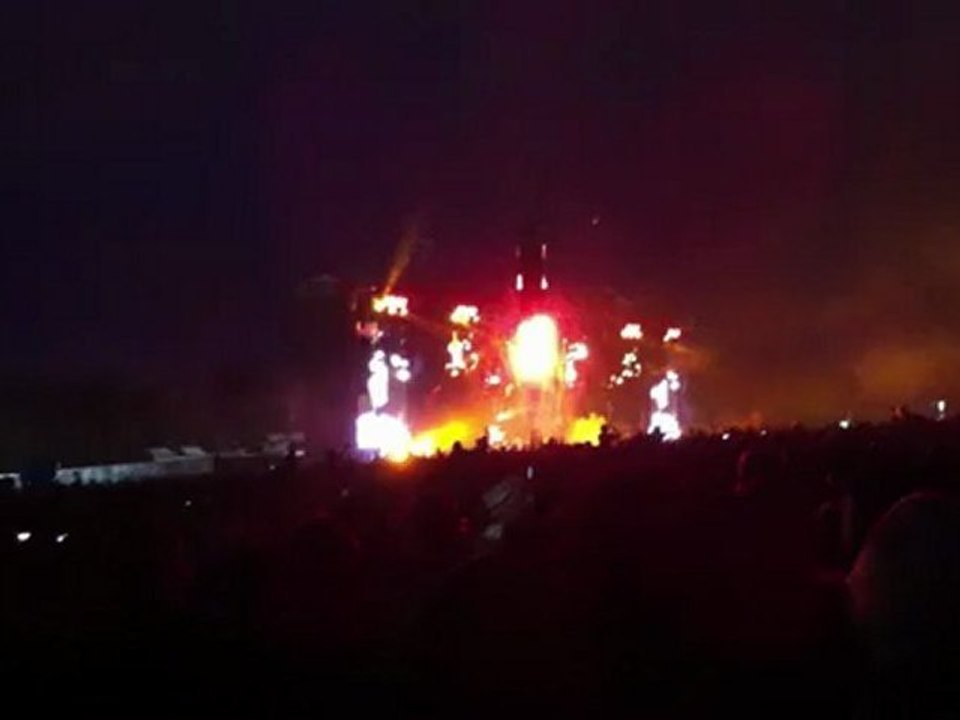 She Bangs the Drums - Stone Roses Heaton Park 1st July