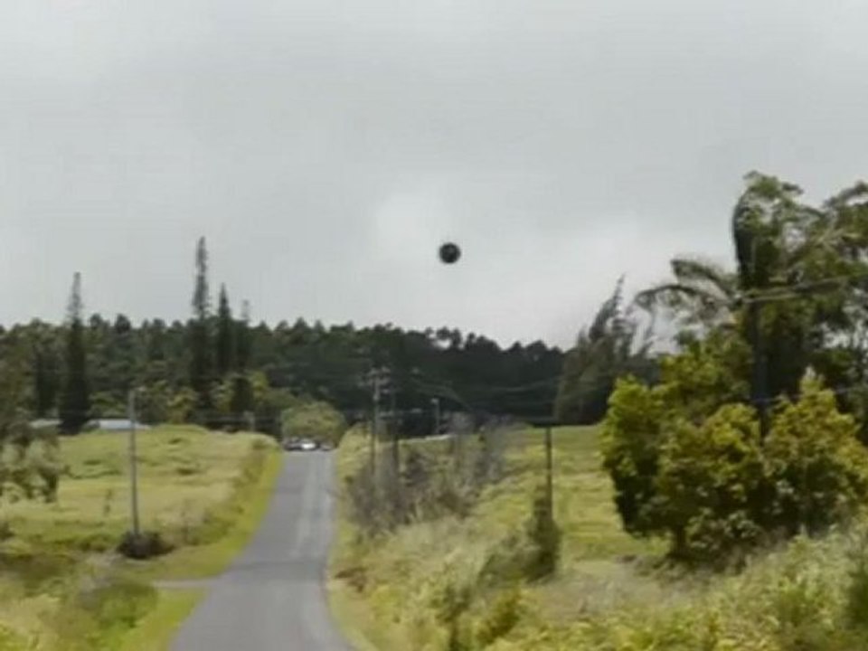 UFO .thirdphaseofmoon.04.07.2012