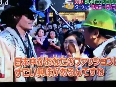 ДЖонни Депп в Токио на премьере Мрачных теней