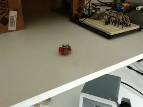 Lévitation d'une ampoule électrique