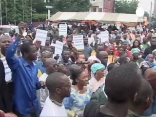 Mali : manifestation à Bamako pour demander la...