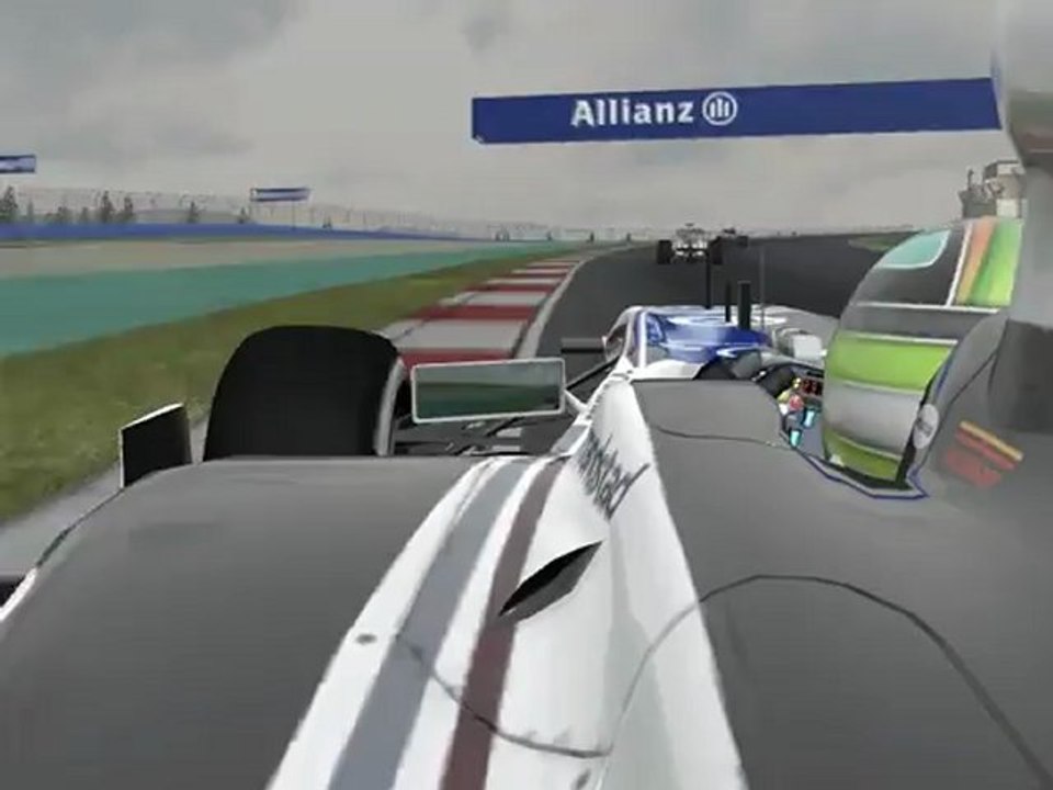 F1 2011 - GP de Turquie - Sortie des stands de Barrichello