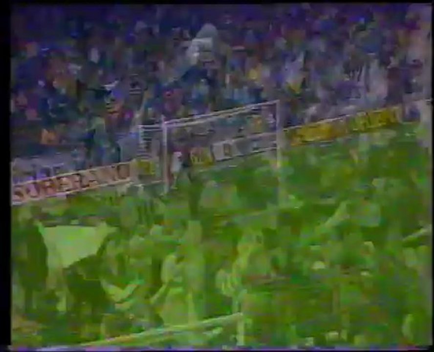 1983.05.21: Valencia CF 3 - 3 Racing de Santander (Resumen)