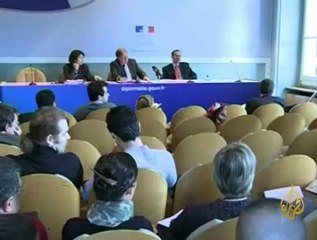 إنتقاد بعض الأوساط السياسية للإعلام الفرنسي