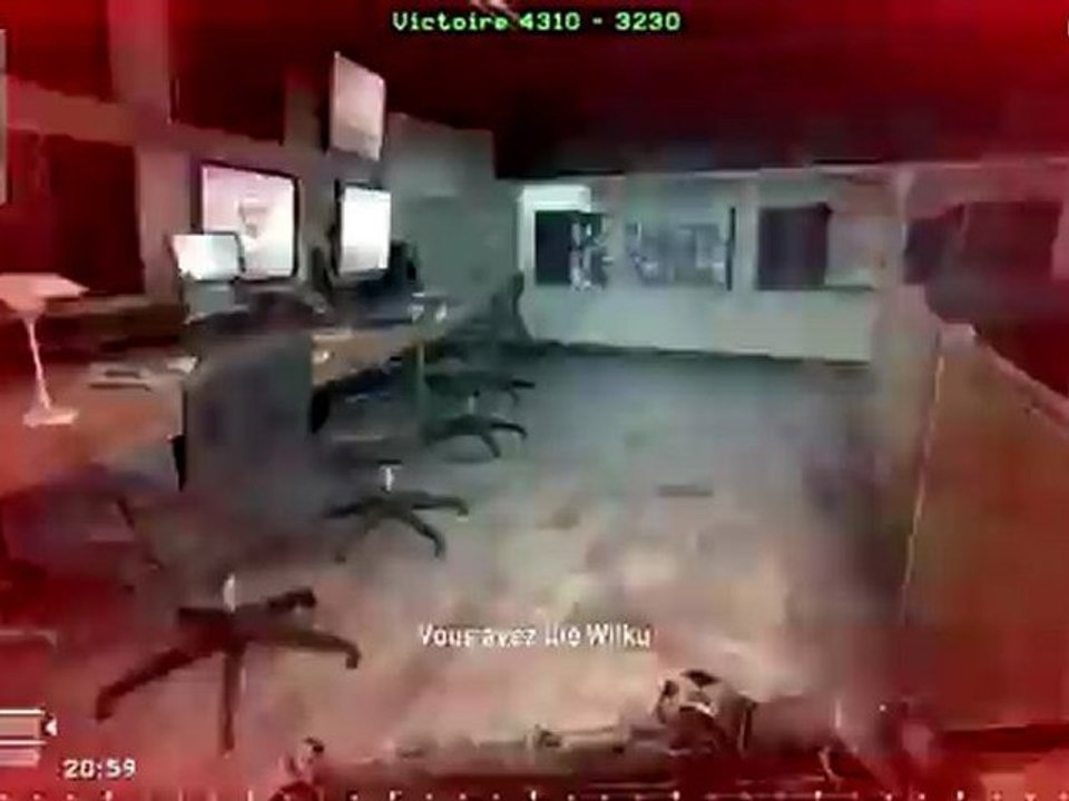 Cod4 - Knifing on a shooting server !