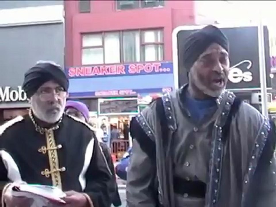 a arab knows the people of the book 8