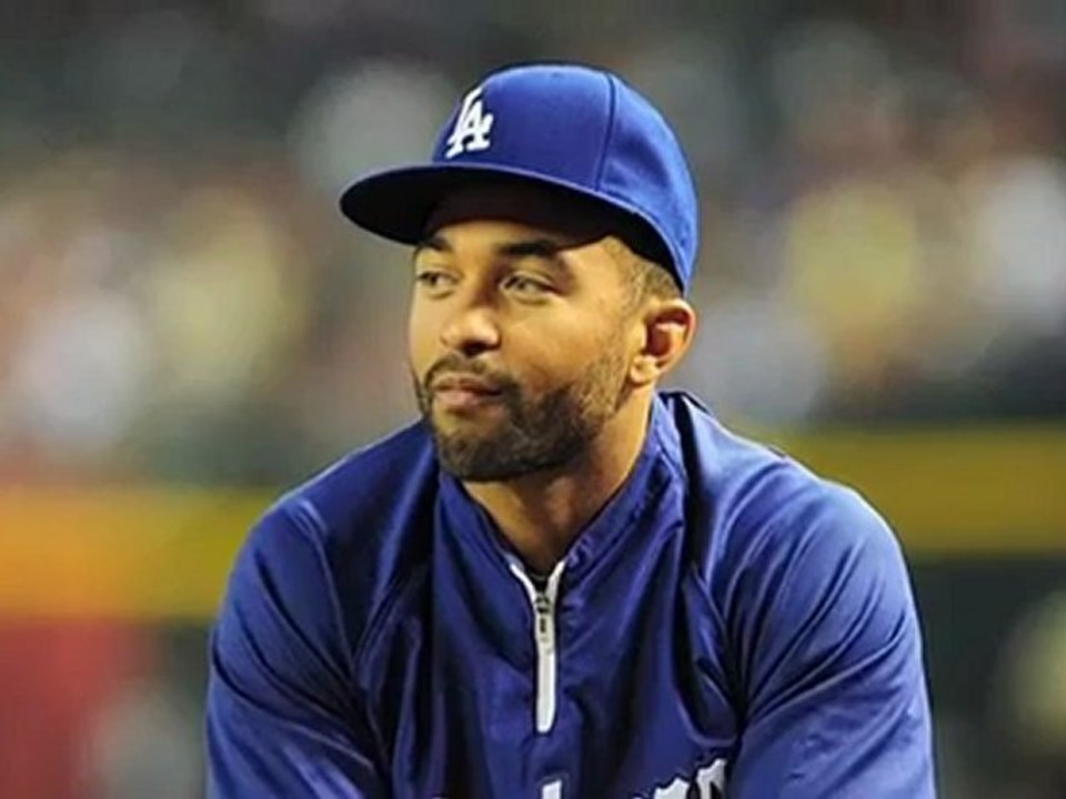 NL Races Tighten; Red Sox Host Yankees