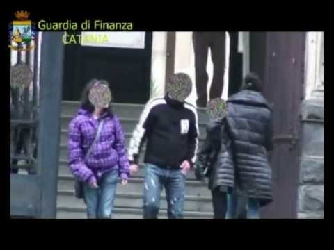 Catania - La Gdf scopre 5 falsi ciechi, truffa all'Inps da 500 mila euro (05.07.12)