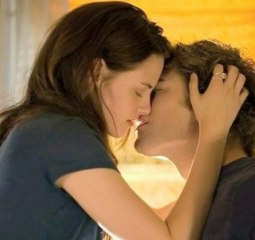 Kristen Understands Exactly How I Feel, Says Robert Pattinson - Hollywood Love
